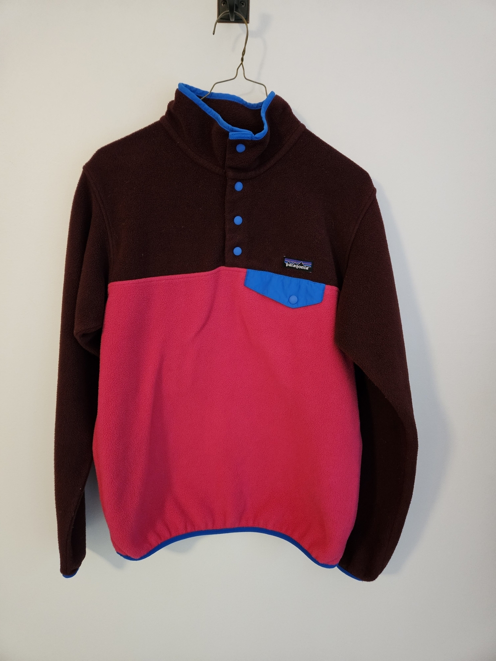 Patagonia Lightweight Synchilla Snap-T Pullover Radiant Magenta Dark Currant, S